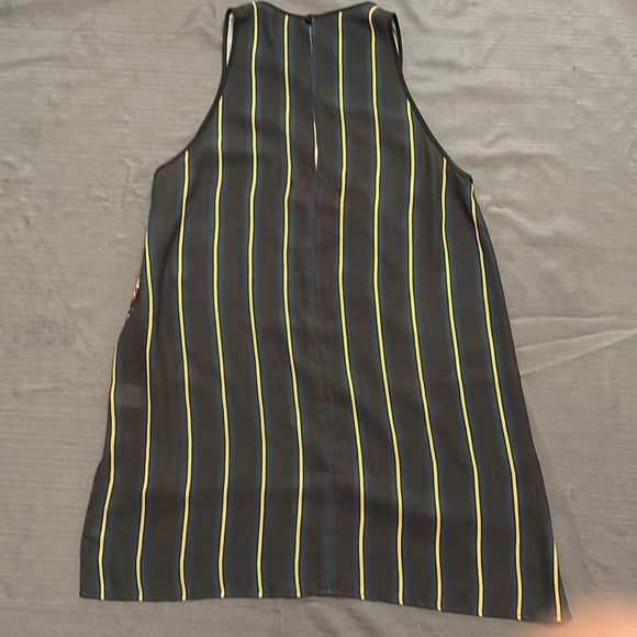 Sleeveless multicoloured long blouse. - Picture 2 of 12